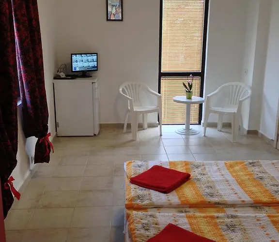 Zapovedni Rai Πανσιόν