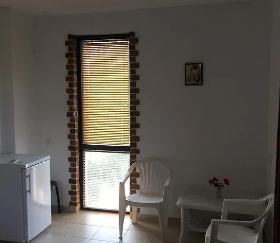 Πανσιόν Zapovedni Rai Πριμόρσκο