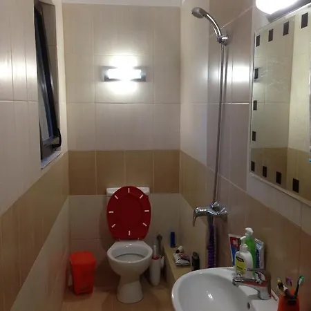 Zapovedni Rai ゲストハウス 4*