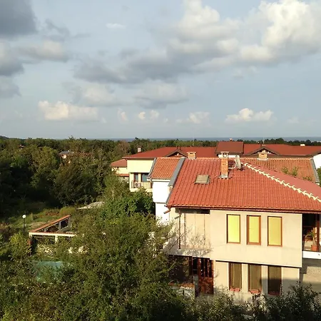 Zapovedni Rai ゲストハウス