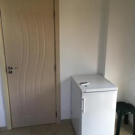 Zapovedni Rai ゲストハウス 4*