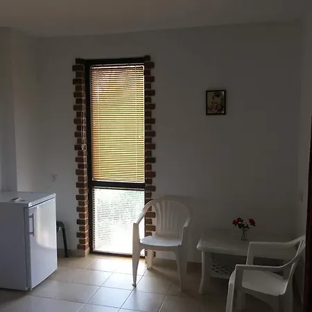 ゲストハウス Zapovedni Rai プリモルスコ