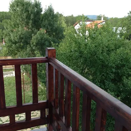 Zapovedni Rai プリモルスコ