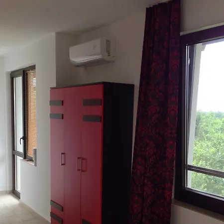 Zapovedni Rai ゲストハウス プリモルスコ