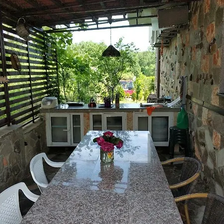 Zapovedni Rai プリモルスコ